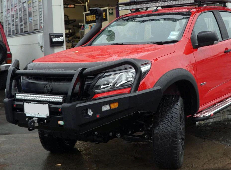 EFS STOCKMAN BULL BAR HOLDEN COLORADO 7 (2016+)