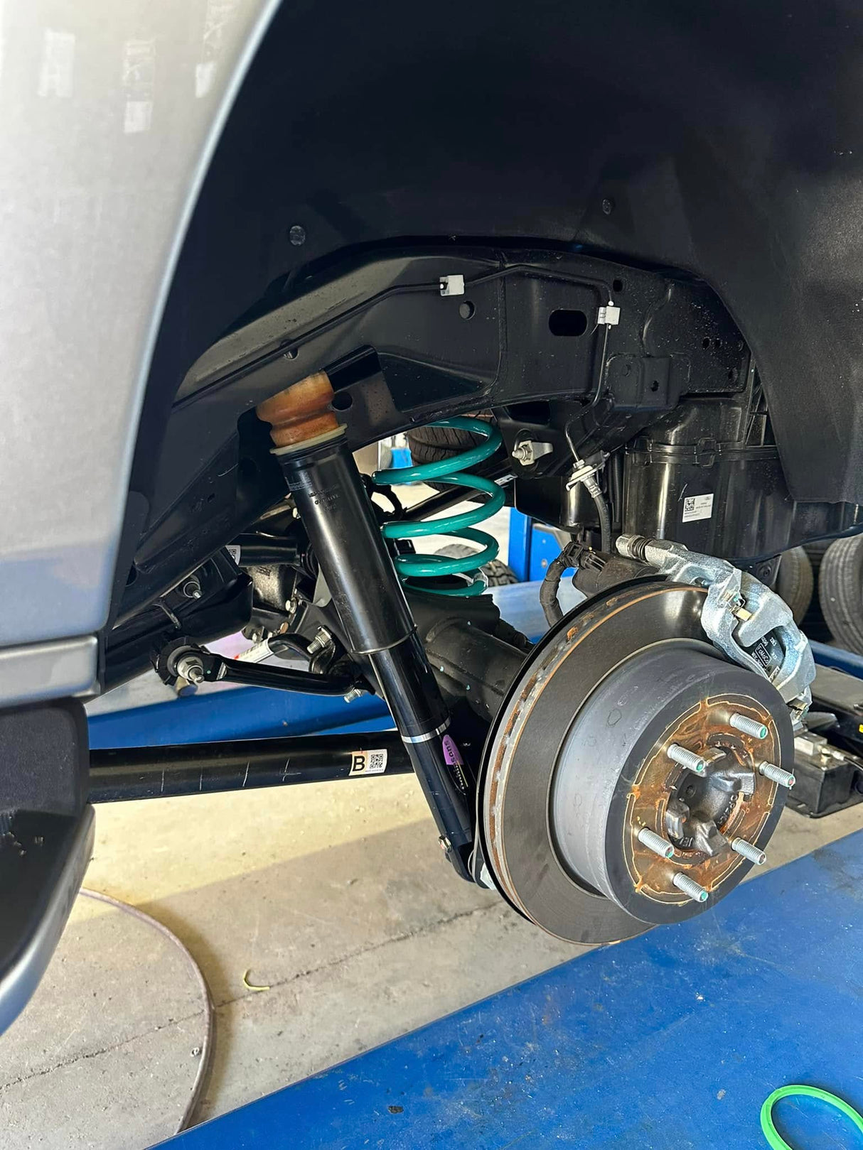 Dobinsons IMS Rear Shocks for Ford Everest Next Gen