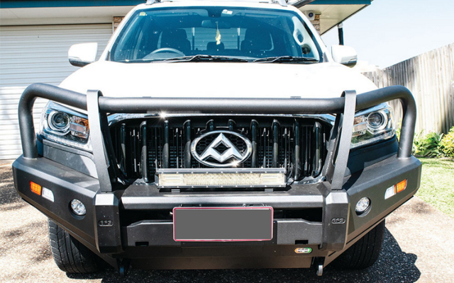 EFS STOCKMAN BULL BAR ISUZU LDV T60