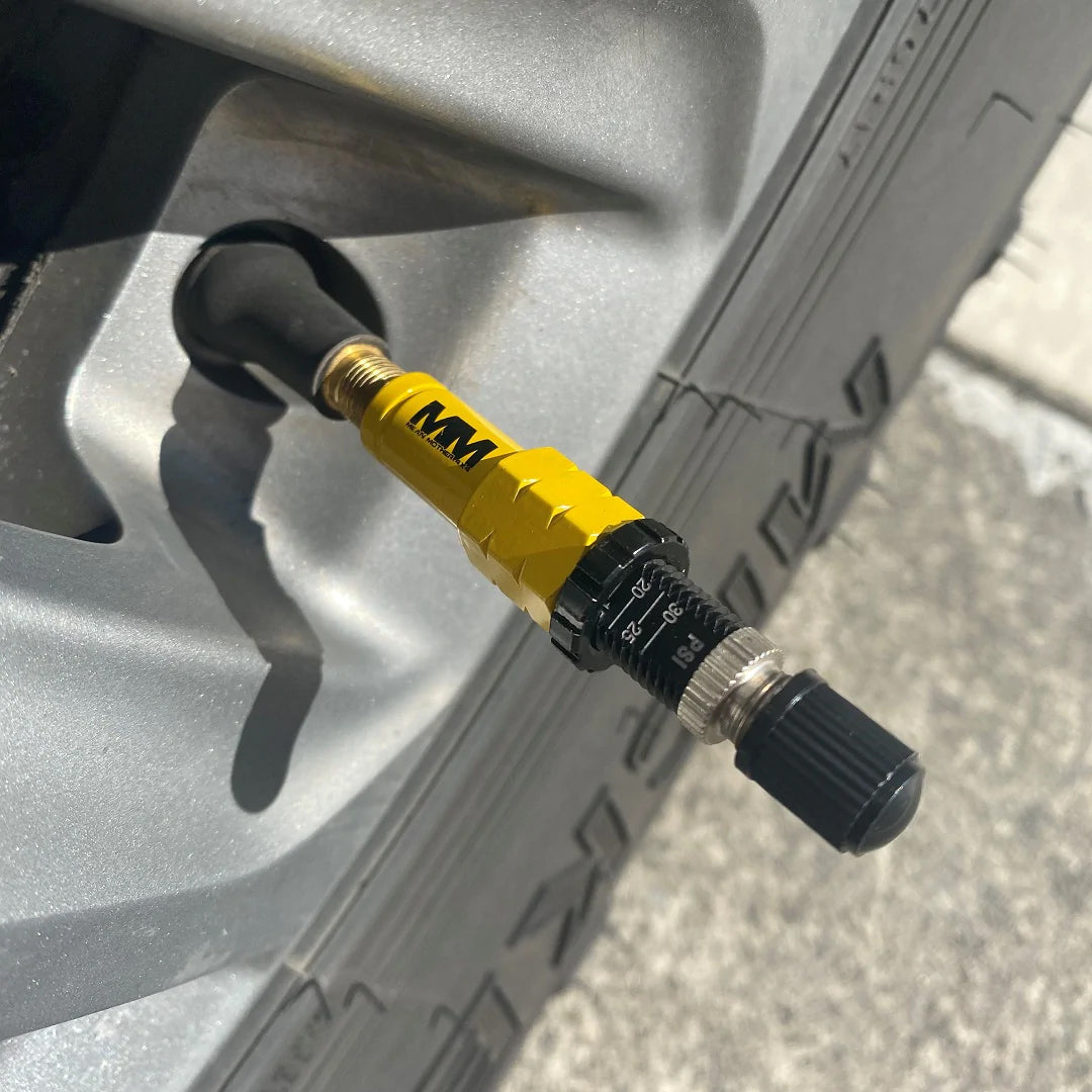 MEAN MOTHER 4X4 TYRE DEFLATORS