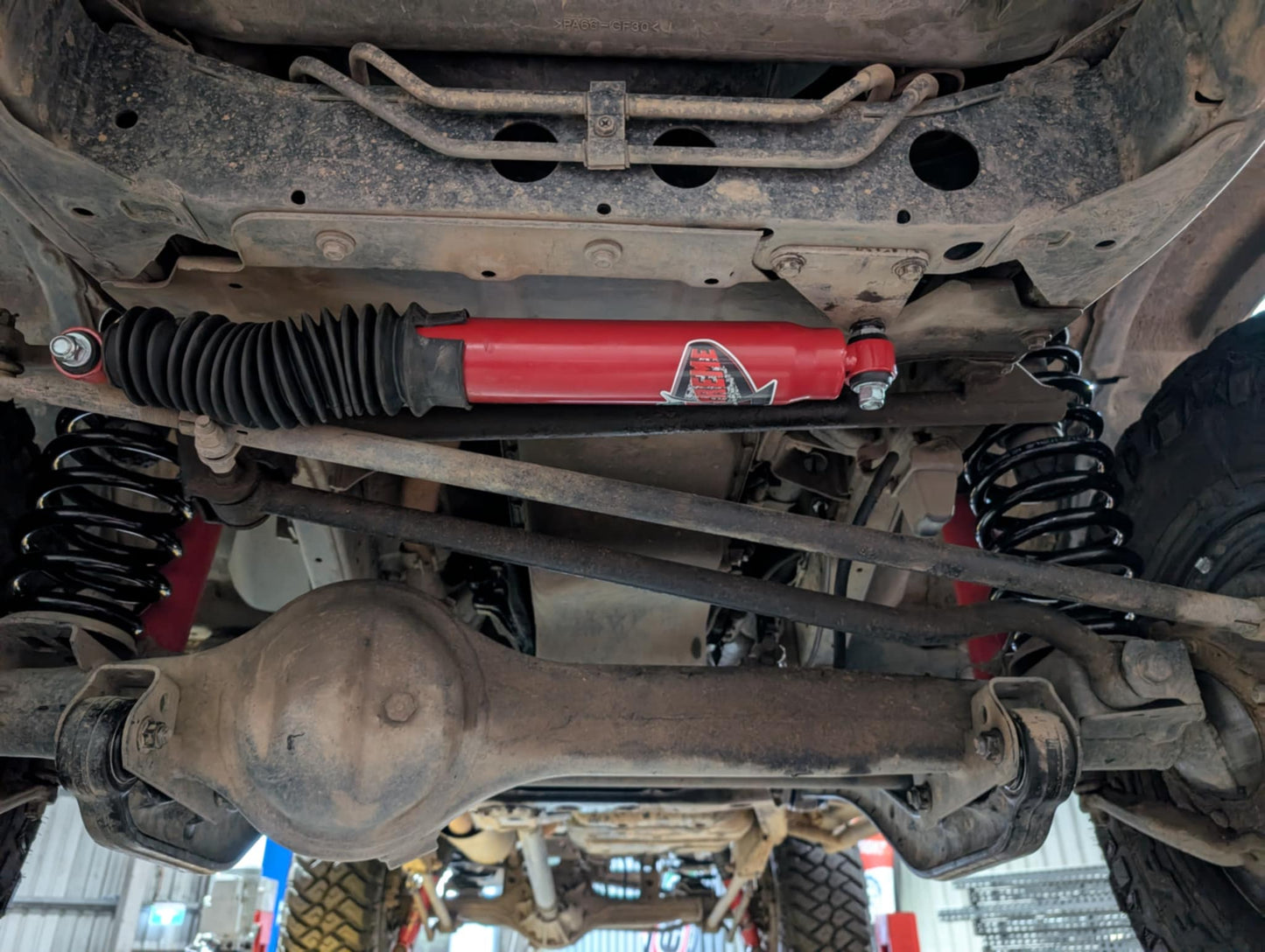 EFS X-treme Steering Damper For Toyota LandCruiser 80 Series