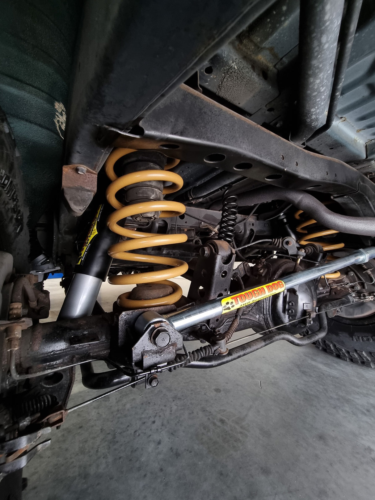 Tough Dog Rear Adjustable Panhard Rod Toyota LandCruiser 80 Series