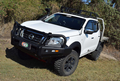 EFS STOCKMAN BULL BAR NISSAN NAVARA NP300 2015 - 2020