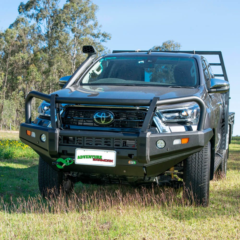 EFS STOCKMAN BULL BAR TOYOTA HILUX 2015+