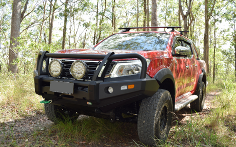 EFS STOCKMAN BULL BAR NISSAN NAVARA NP300 2015 - 2020