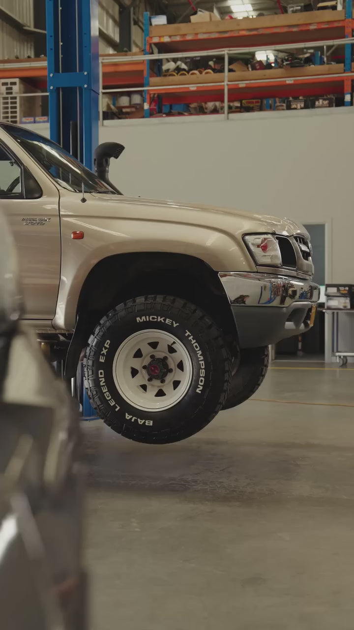 TOUGH DOG SUSPENSION KIT FOR TOYOTA HILUX IFS 1988 - 2005