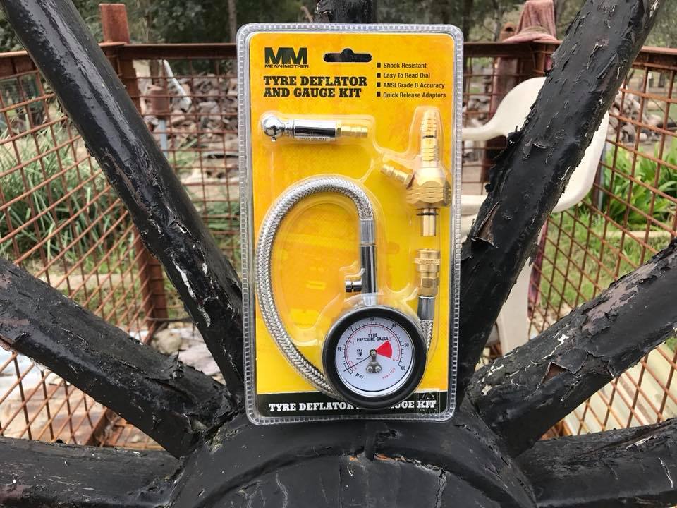 MEAN MOTHER TYRE DEFLATOR AND GAUGE